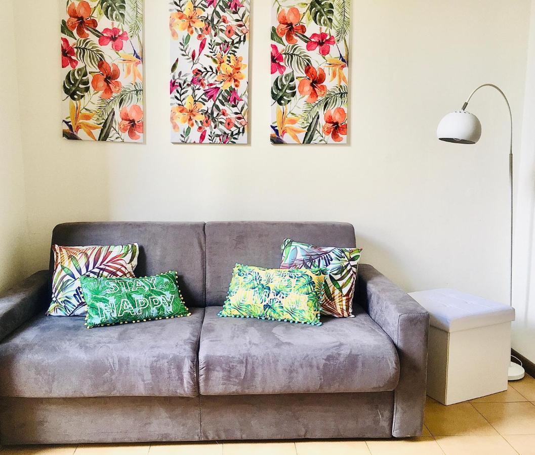 Maiden-Art Apartment Arona Esterno foto